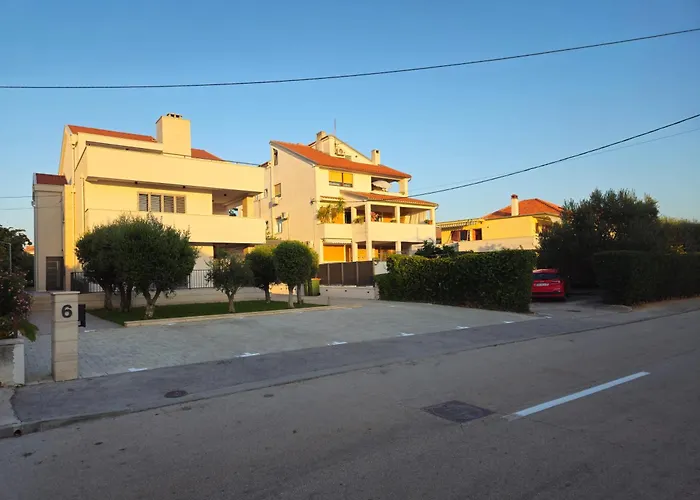 Tesa Luxury Apartment