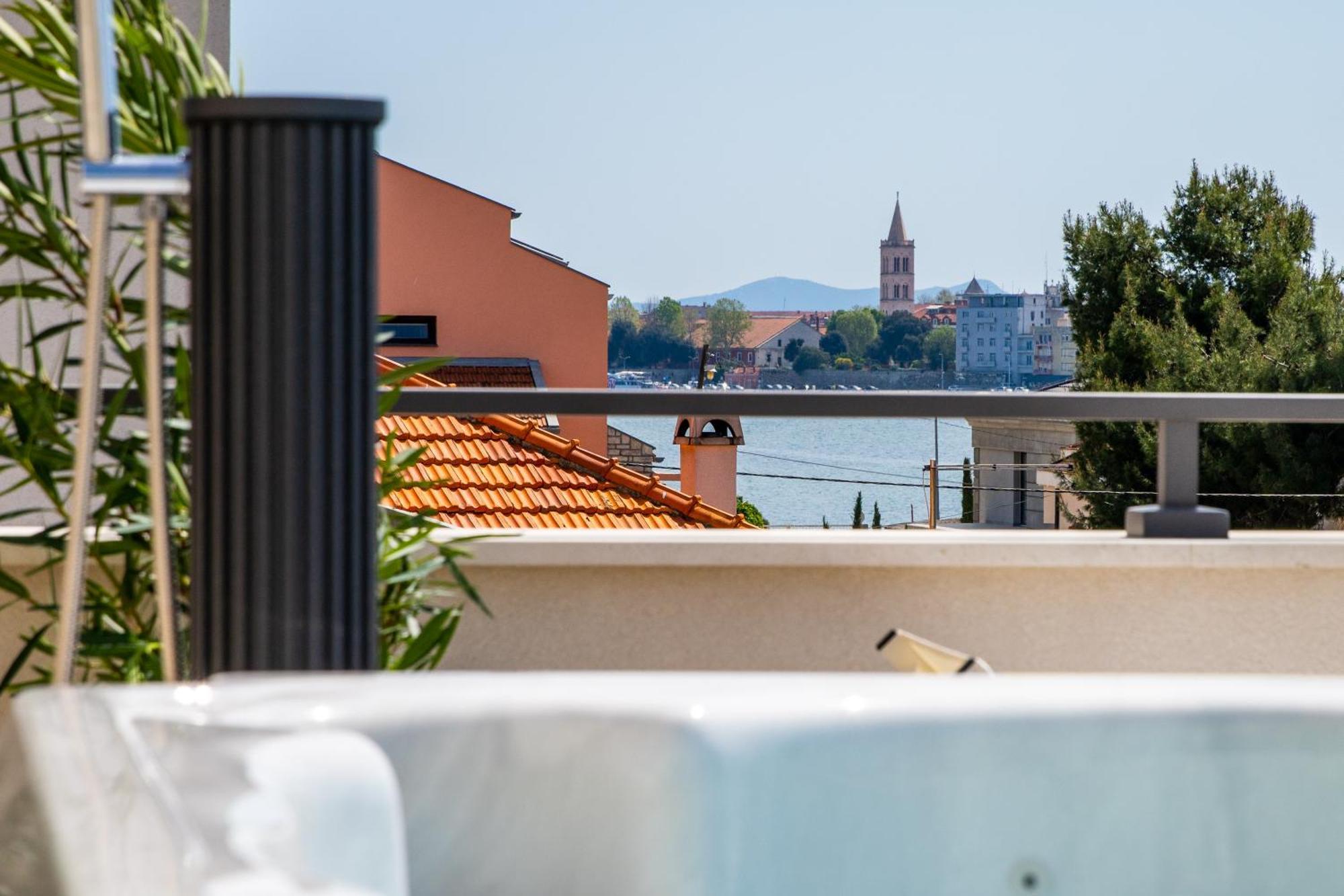 Tesa Luxury