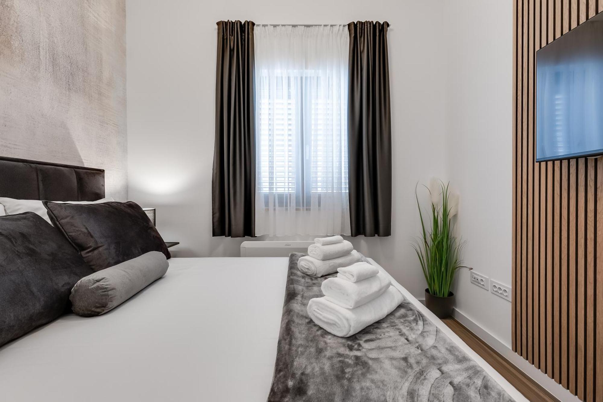Tesa Luxury